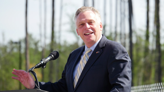 2015-04-22-Governor-McAuliffe